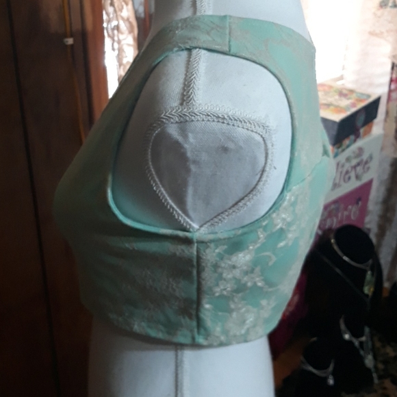 Shelly crop top - Picture 2 of 4